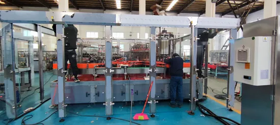 유리병을 위한 주문을 받아서 만들어진 작은 맥주 /탄산 음료 음료 채우는 패킹 레테르를 붙이는 기계